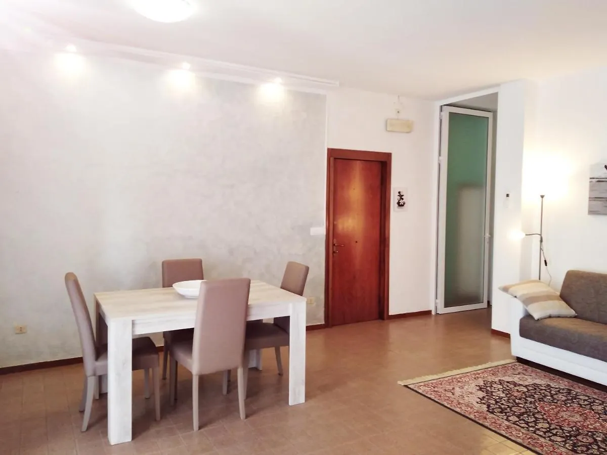 Appartamenti Elisabetta Lazise 0*,  Italy